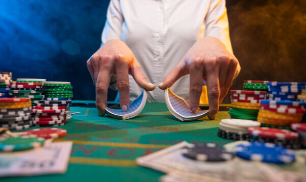 Tournament Poker Strategy – How to Execute the Perfect Squeeze Play